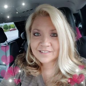 Meet your Posher, Debra